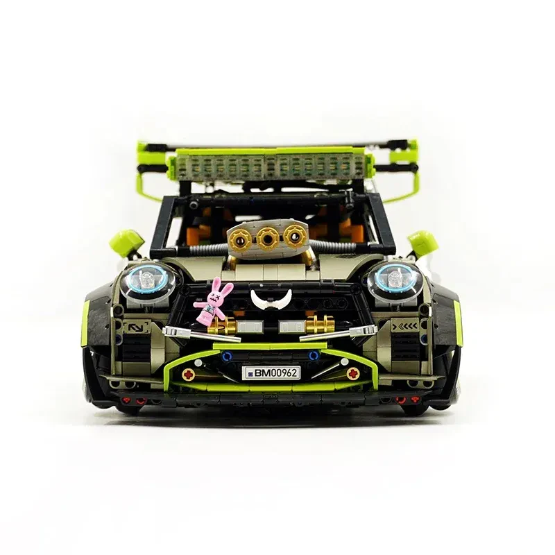 Guly 10632 Technical MOC City Racing 1:10 Model Yapım Seti – 2250 Parça (Mini Cooper/ Ralli)