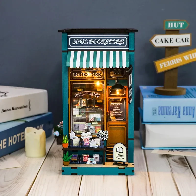 Hongda Soul Bookstore – Işıklandırmalı Kitaplık Diorama Seti – M2314