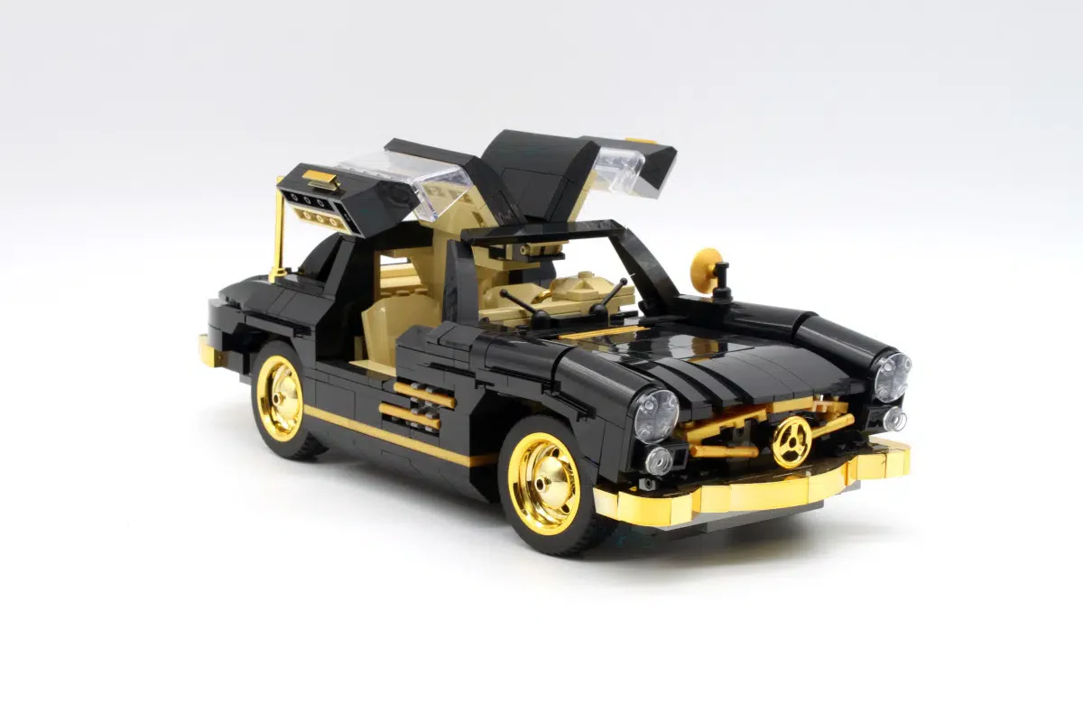 MouldKing Mercedes Benz 300SL Gullwing 886 Parçalı